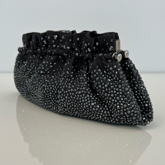 JUDITH LEIBER CHARCOAL CRYSTAL CONVERTIBLE CLUTCH SHOULDER BAG - Picture 7 of 17